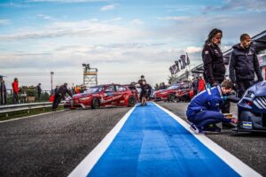 263724673_423682992530701_1233810450063170308_n club auto circuit automobile Pau Arnos